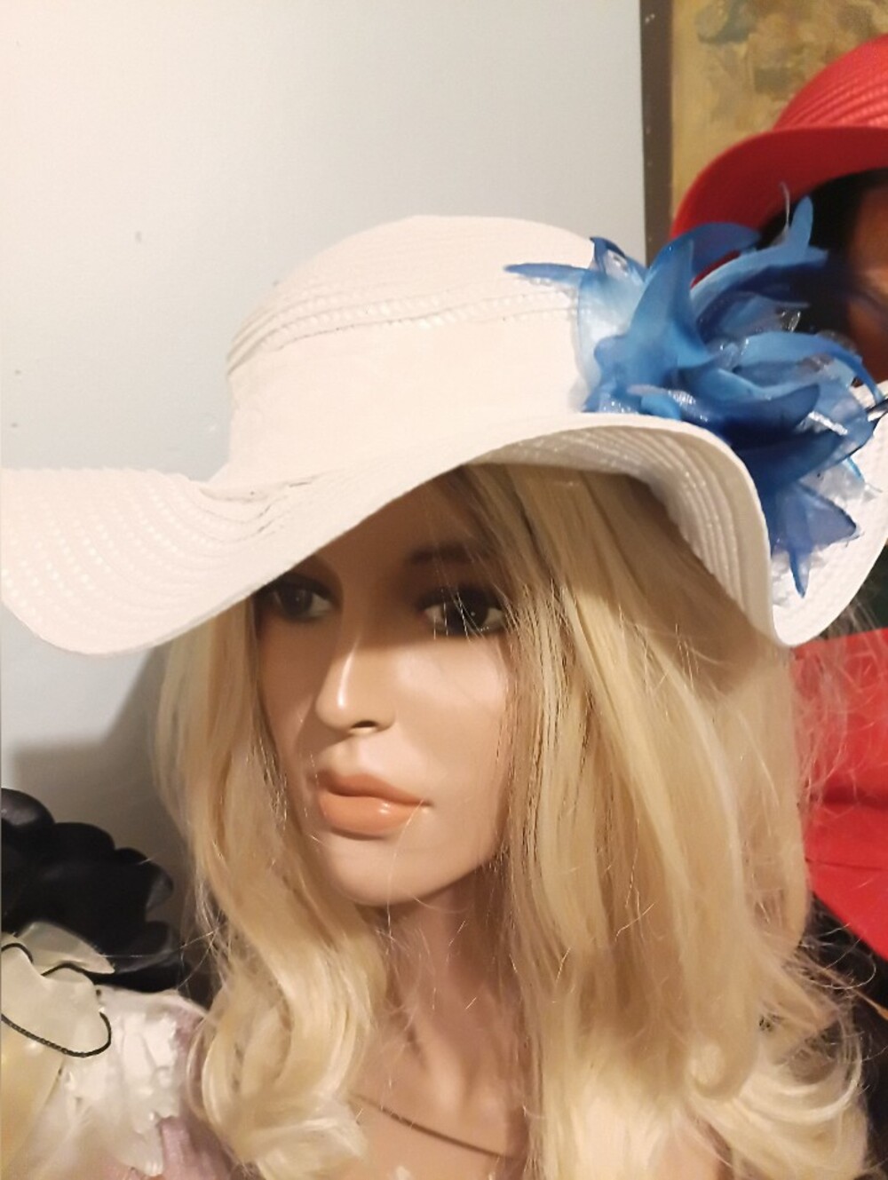 Wide-Brim White Sun Hat with Blue Flower Accent
